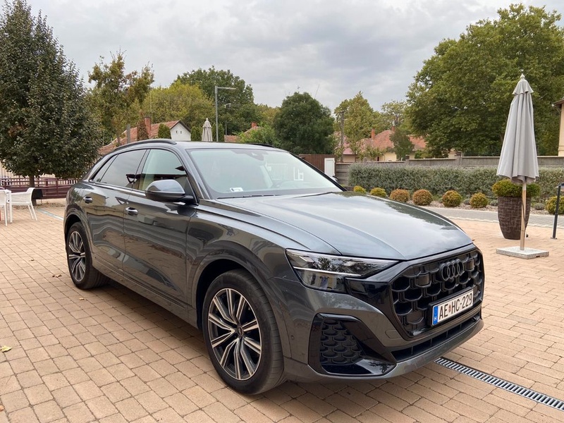 Audi Q8