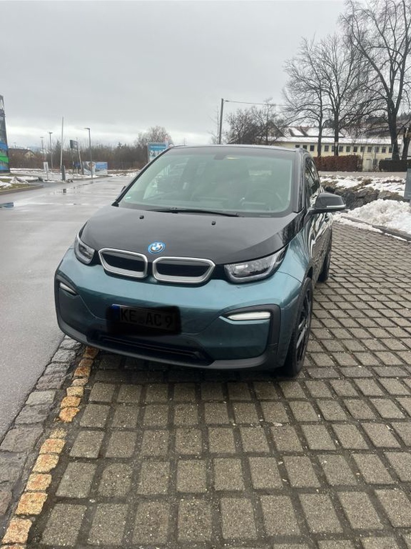 BMW i3