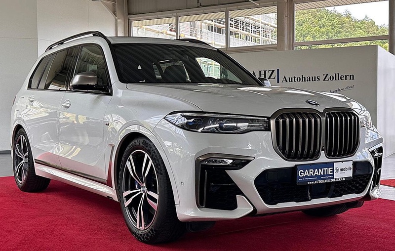 BMW X7