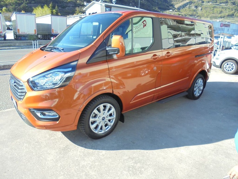 Ford Tourneo Custom