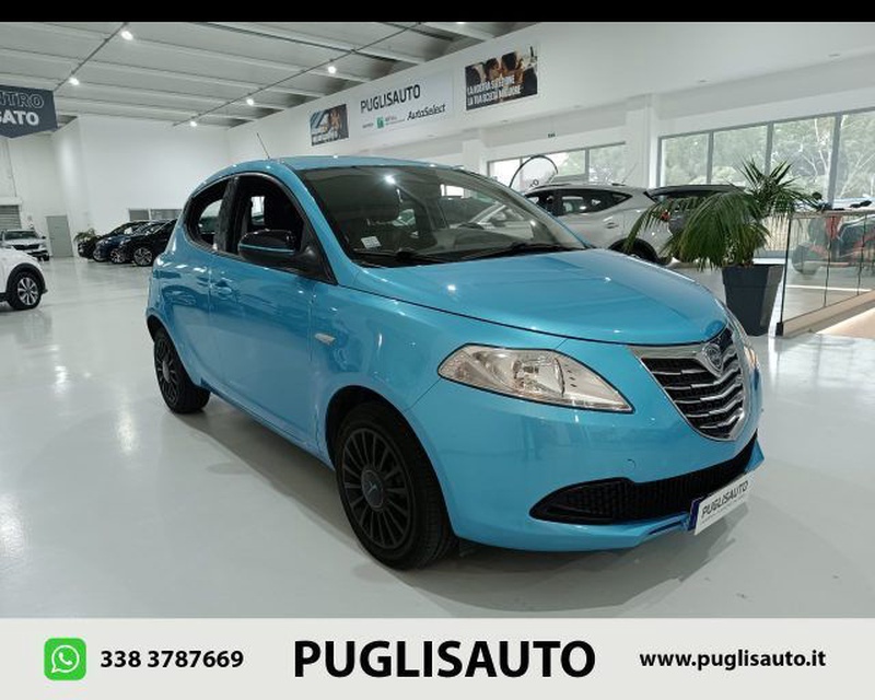 Lancia Ypsilon