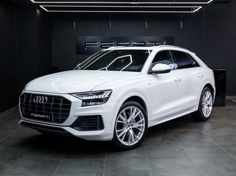 Audi Q8