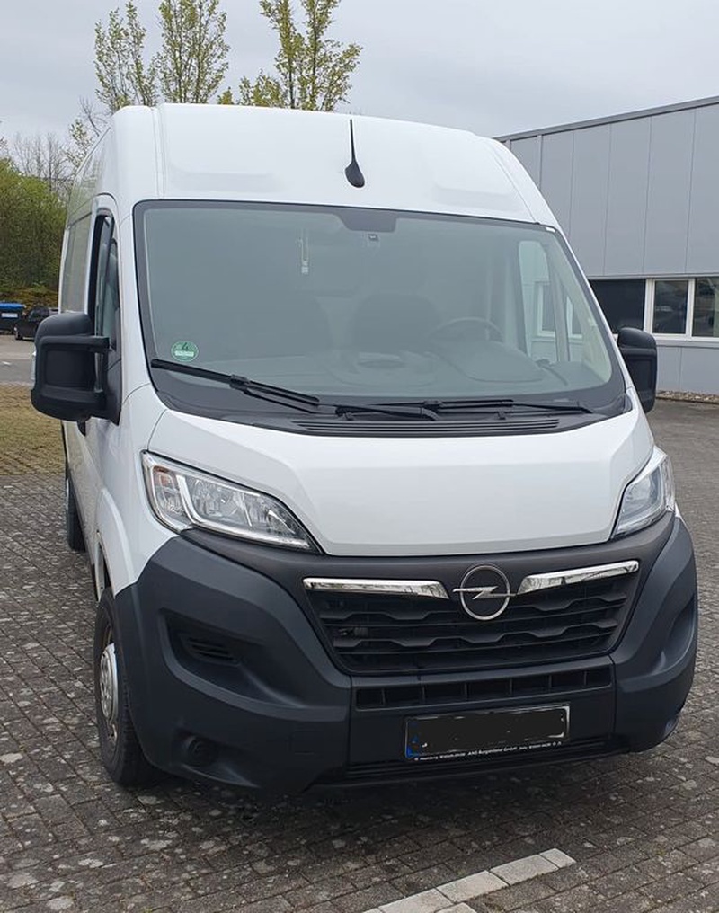 Opel Movano
