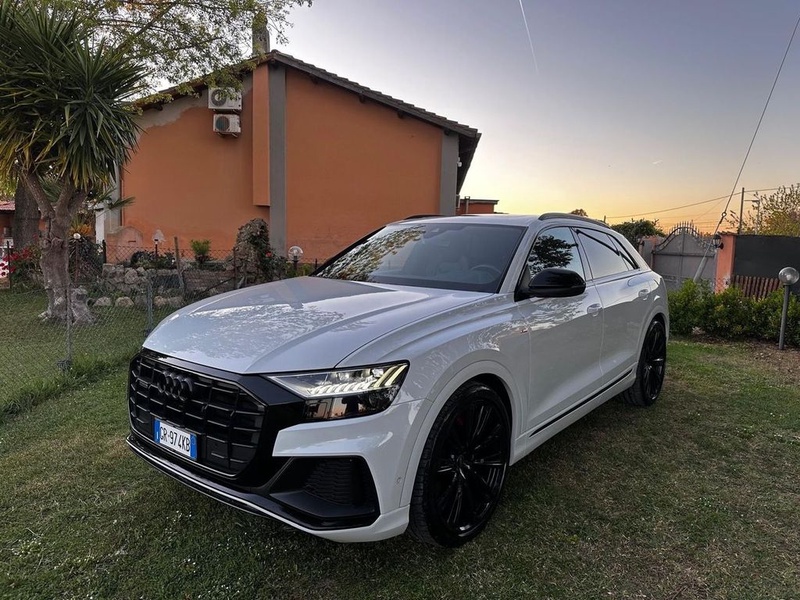 Audi Q8