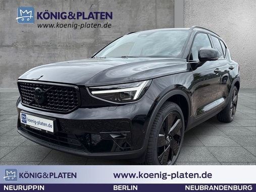 Volvo XC40 2025