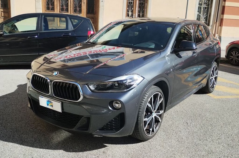 BMW X2
