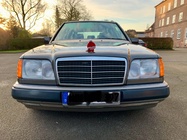 Mercedes-Benz 220 1994