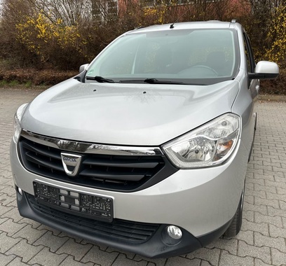 Dacia Lodgy 2013