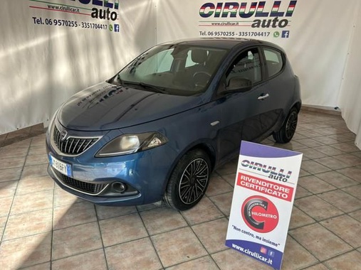 Lancia Ypsilon 2023