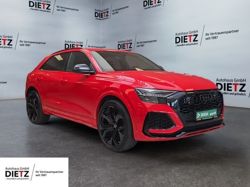 Audi RSQ8 2024