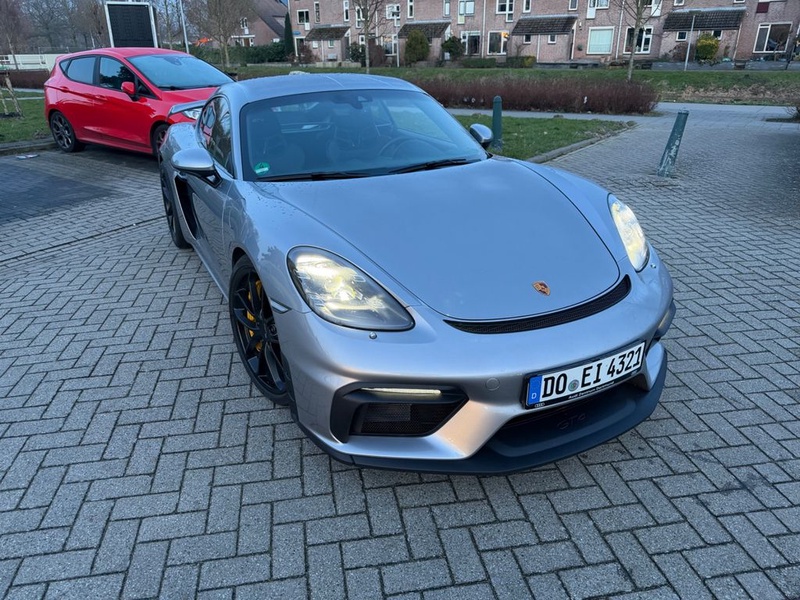 Porsche Cayman