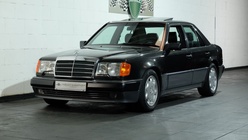 Mercedes-Benz E-Class 1993