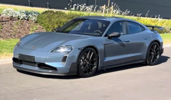 Porsche Taycan 2024