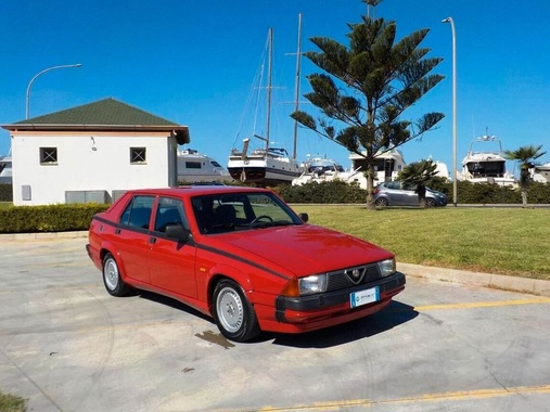 Alfa Romeo 75 1988