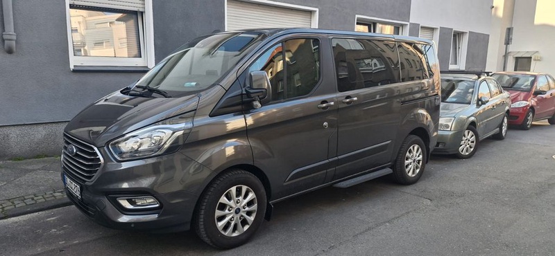 Ford Tourneo Custom