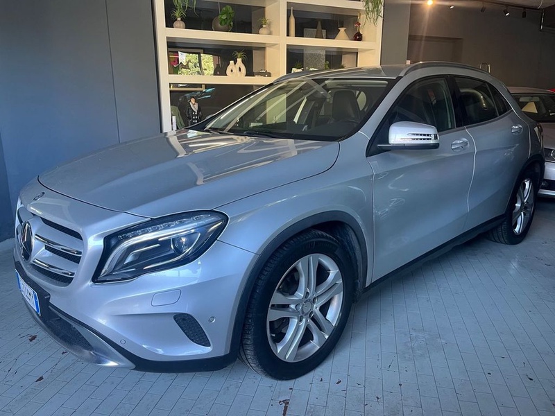 Mercedes-Benz GLA-Class