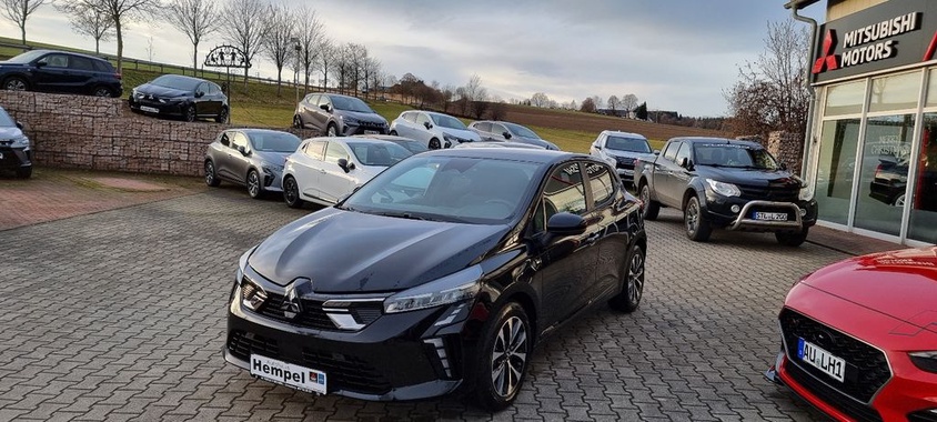 Mitsubishi Colt 2025