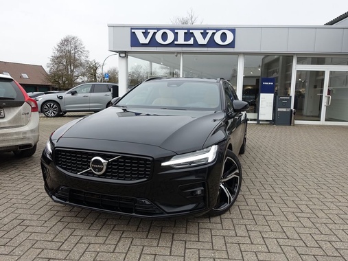Volvo V60 2025