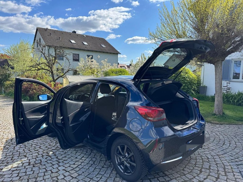 Mazda 2