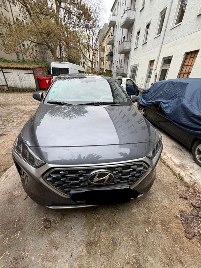 Hyundai Ioniq