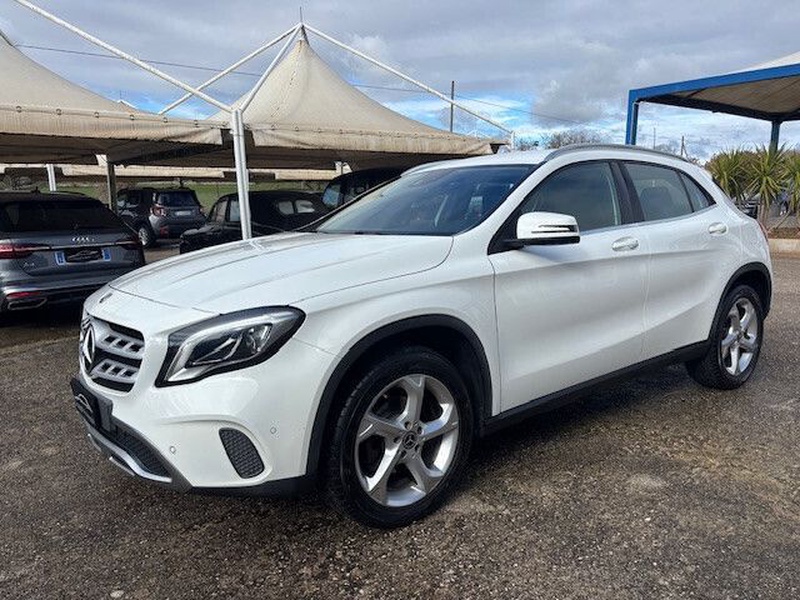 Mercedes-Benz GLA-Class
