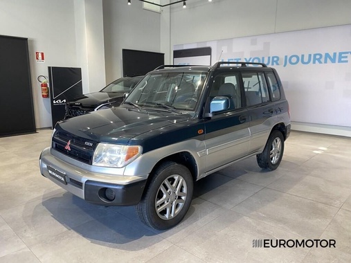 Mitsubishi Other 2001