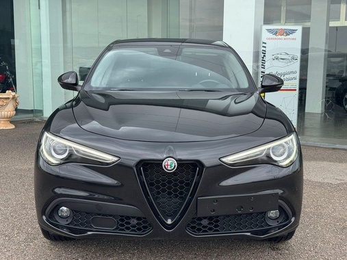Alfa Romeo Stelvio 2021