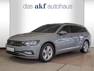 Volkswagen Passat 2023