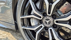 Mercedes-Benz C-Class 2025