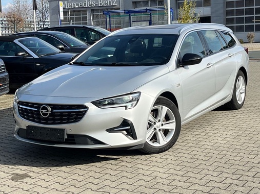 Opel Insignia 2022