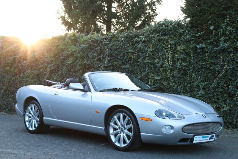Jaguar XK8