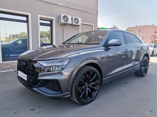 Audi Q8 2021