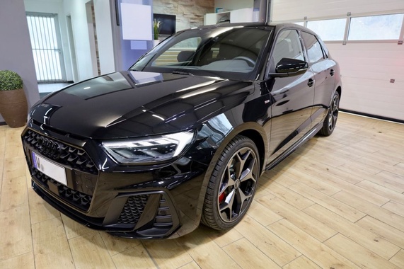 Audi A1 2025
