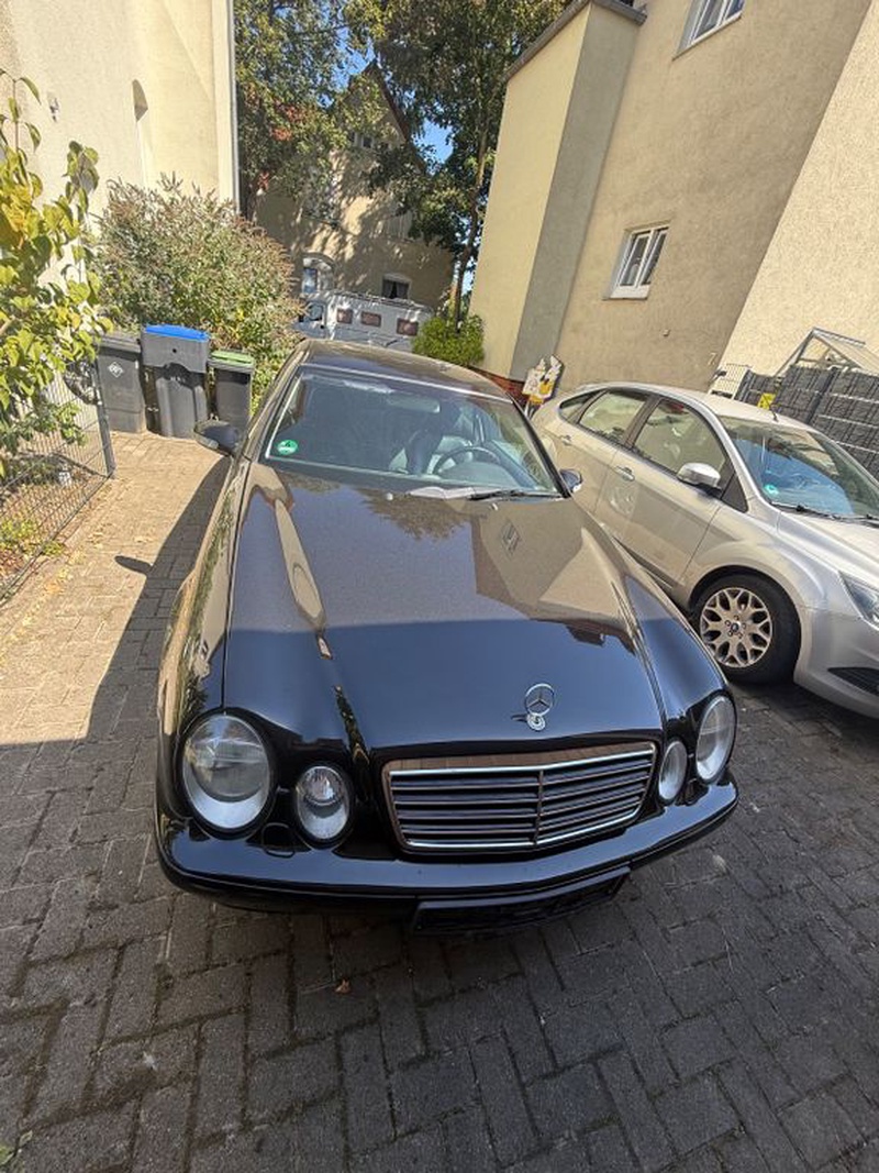 Mercedes-Benz CLK-Class