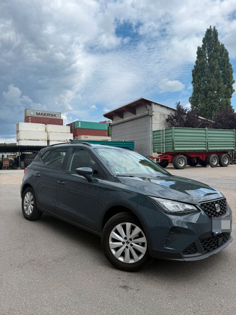Seat Arona
