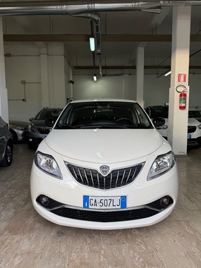 Lancia Ypsilon 2020