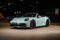 Porsche 992 2025