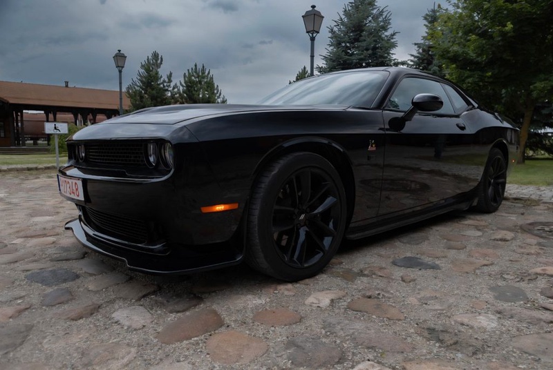 Dodge Challenger