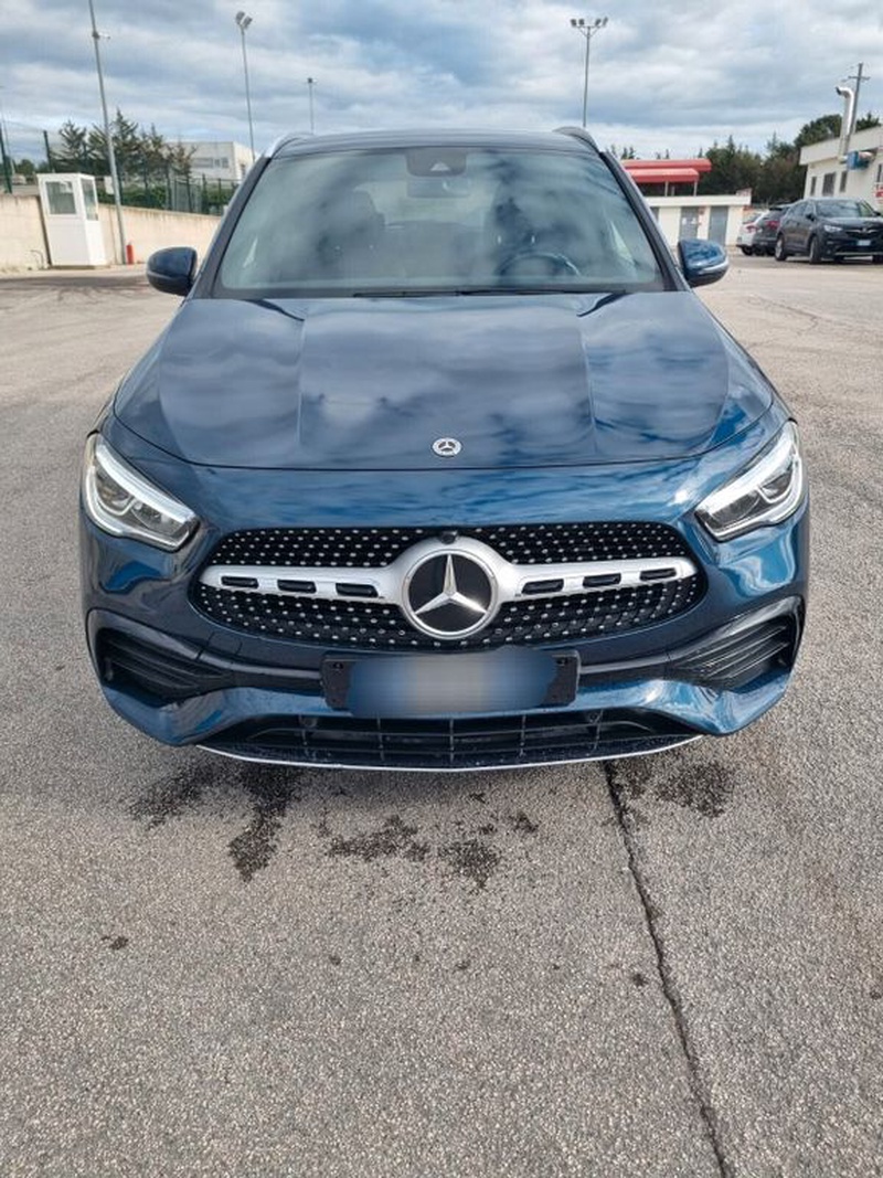 Mercedes-Benz GLA-Class