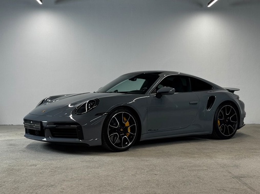 Porsche 911 2023