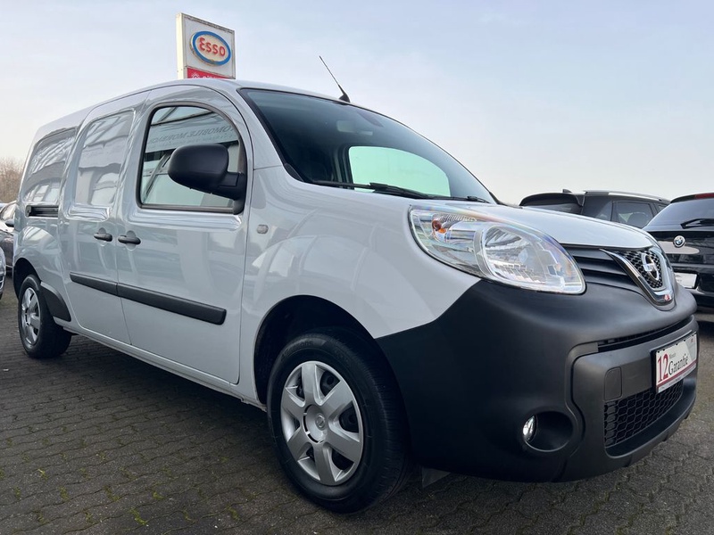 Nissan NV250