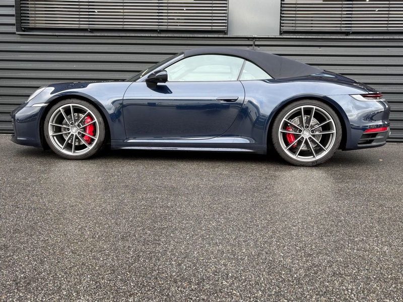 Porsche 992