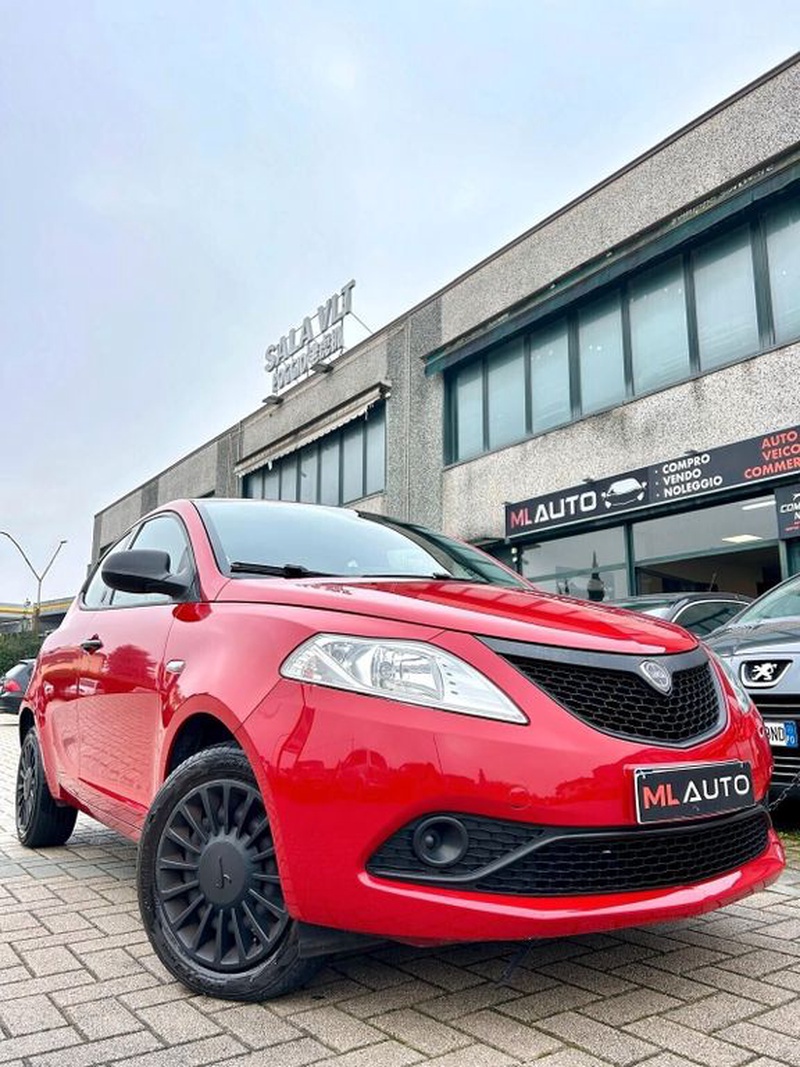 Lancia Ypsilon