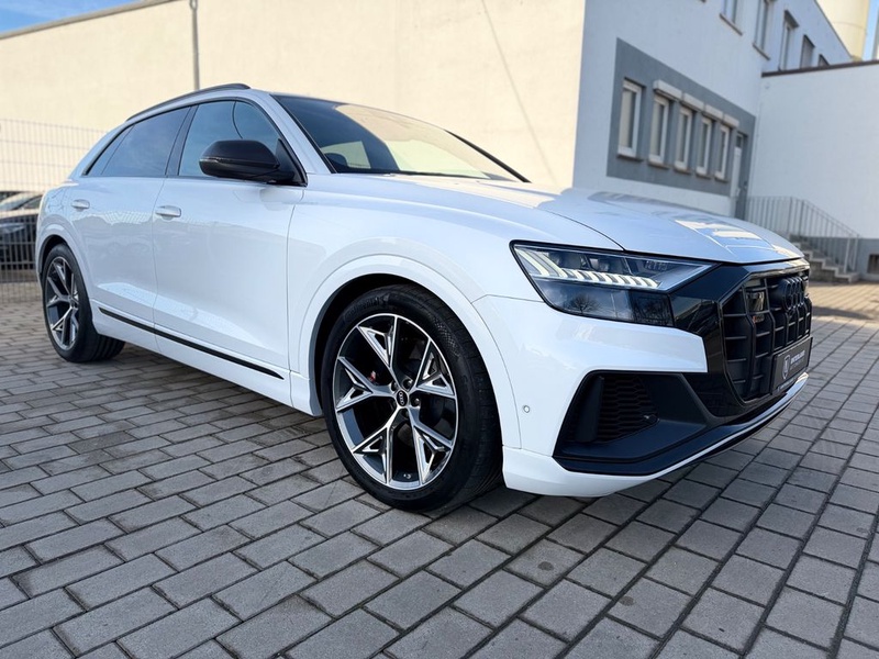 Audi SQ8
