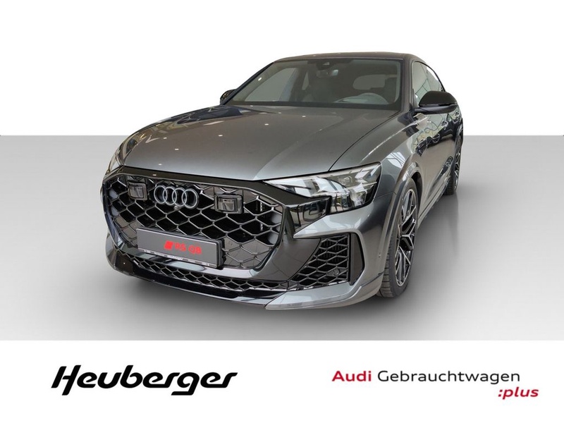 Audi RSQ8