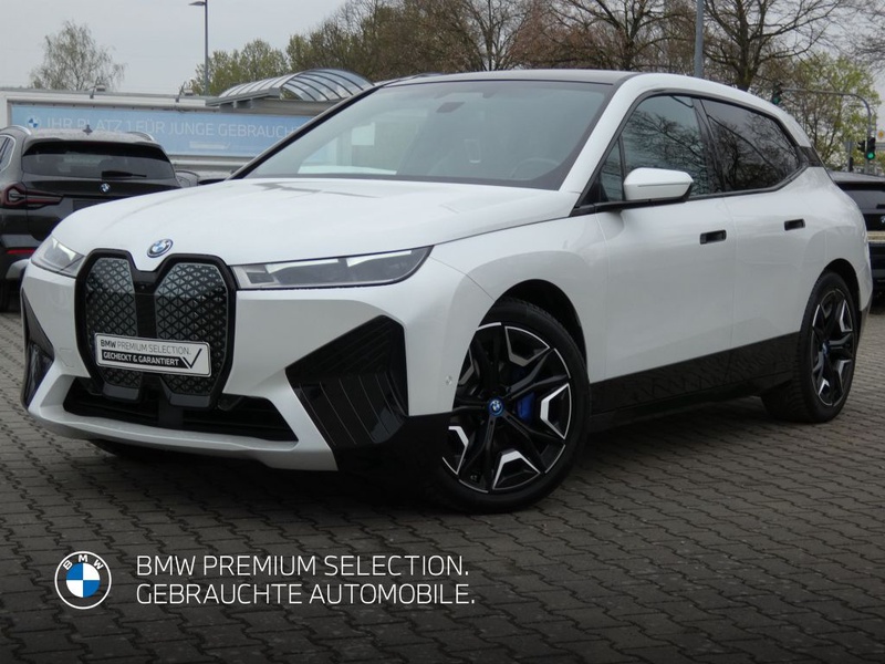 BMW iX