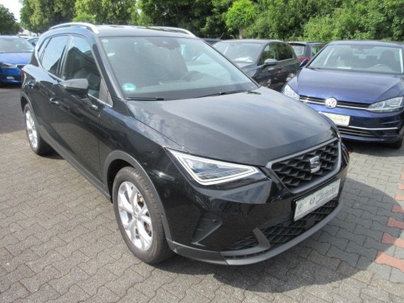 Seat Arona