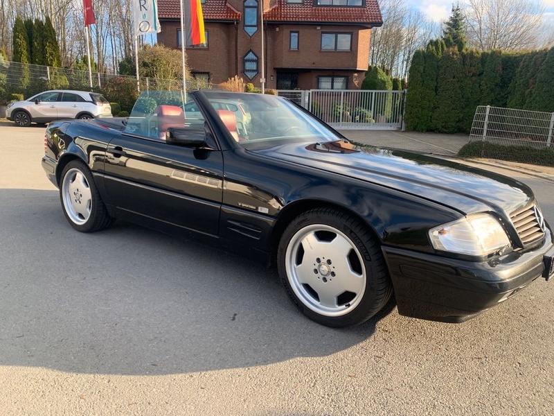 Mercedes-Benz SL-Class