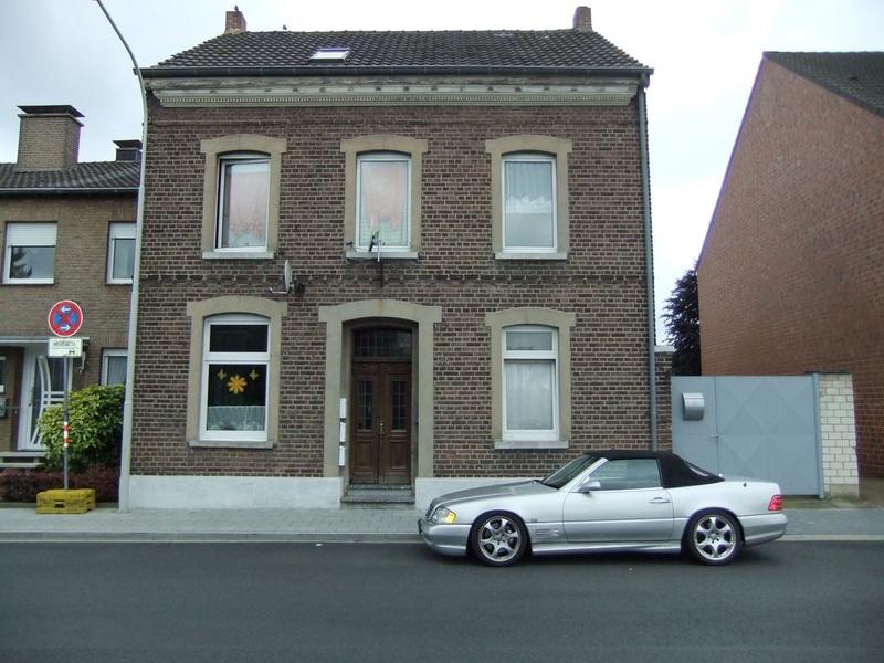 Mercedes-Benz SL-Class