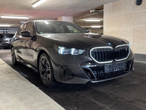 BMW i5 2024
